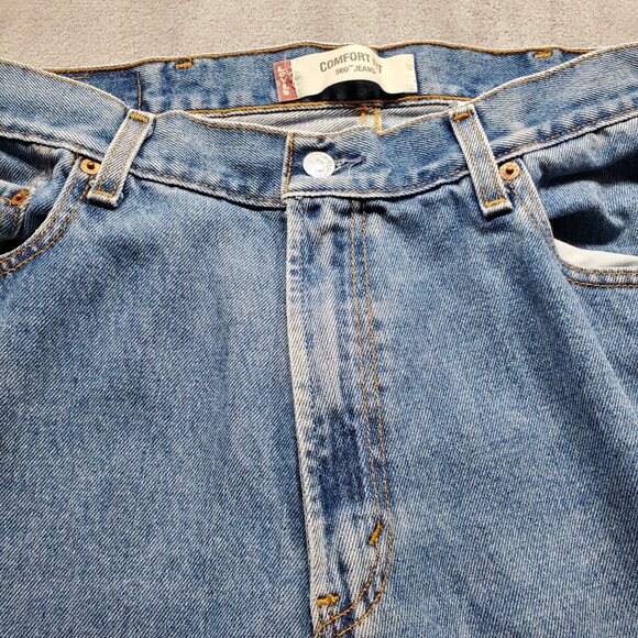 LEVI STRAUSS & CO 560 Jeans Blue Comfort Fit Straight Leg Denim Men Sz 38 x 30 - Picture 6 of 11